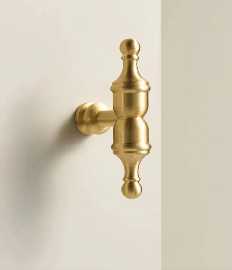 Bouton de meuble ancien Image