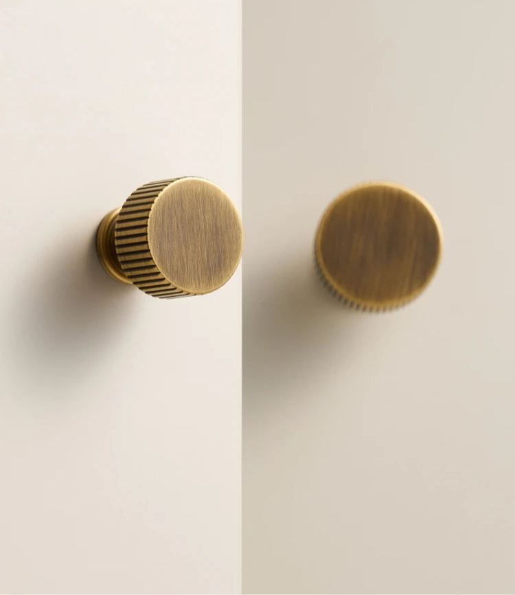 Bouton de Meuble strié Bronze brossé