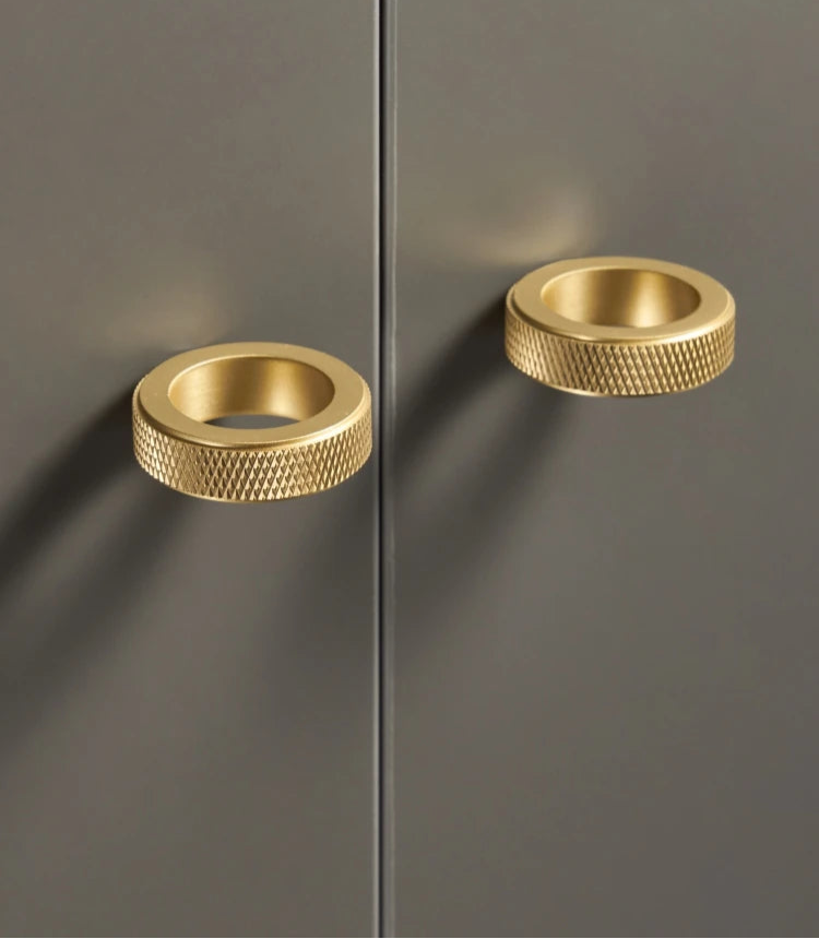 Bouton de meuble anneau en Or