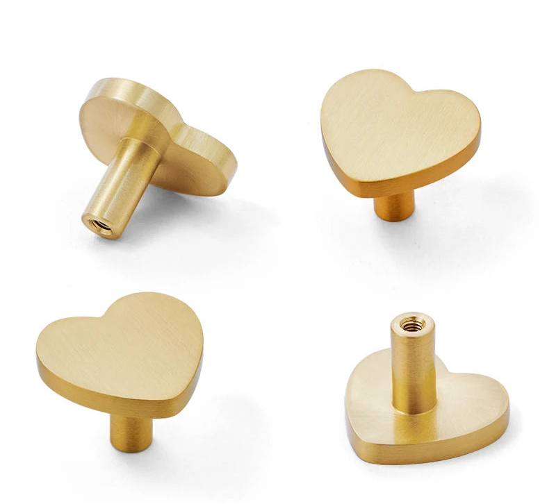 Bouton de meuble en forme de coeur Or brossé
