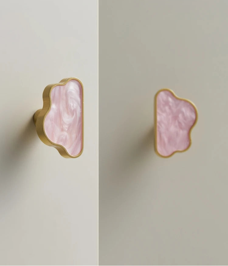 Bouton de meuble nuage rose