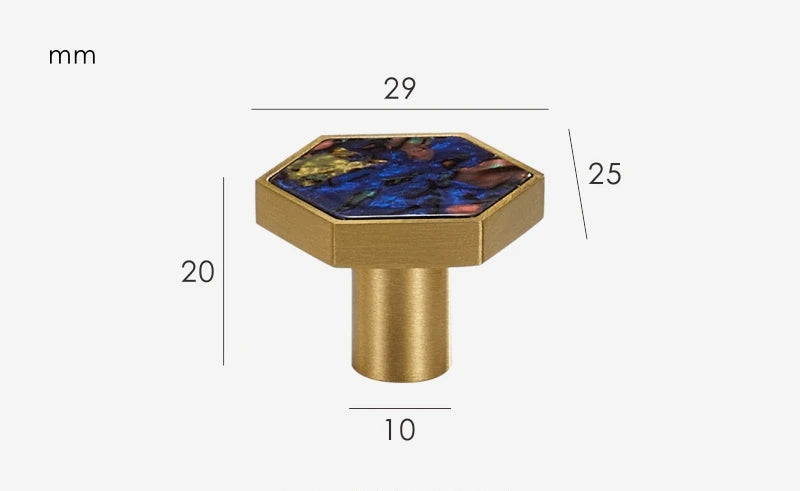 Bouton de meuble original signature