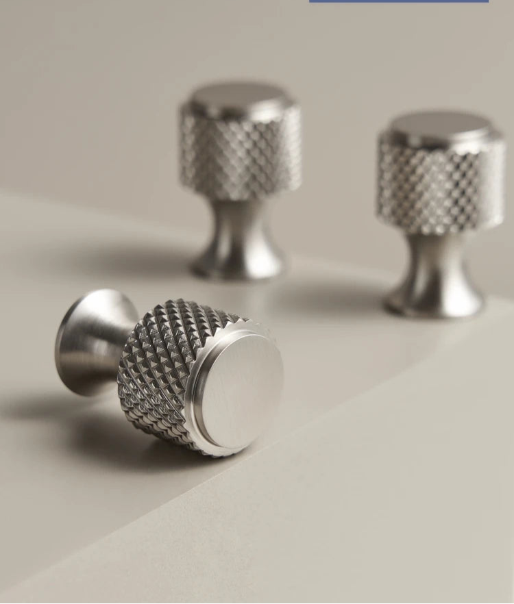 Bouton de porte de meuble en laiton Argenté