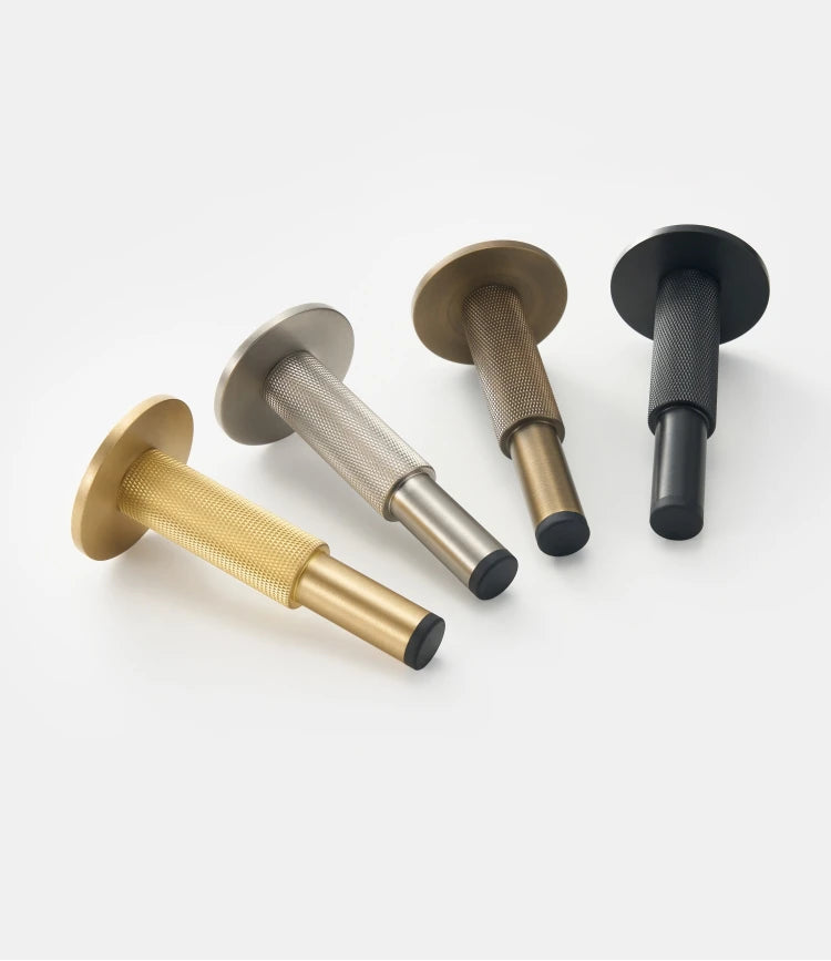 Butée de porte nervurée