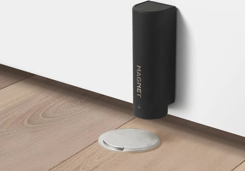 Buté de porte magnétique noire