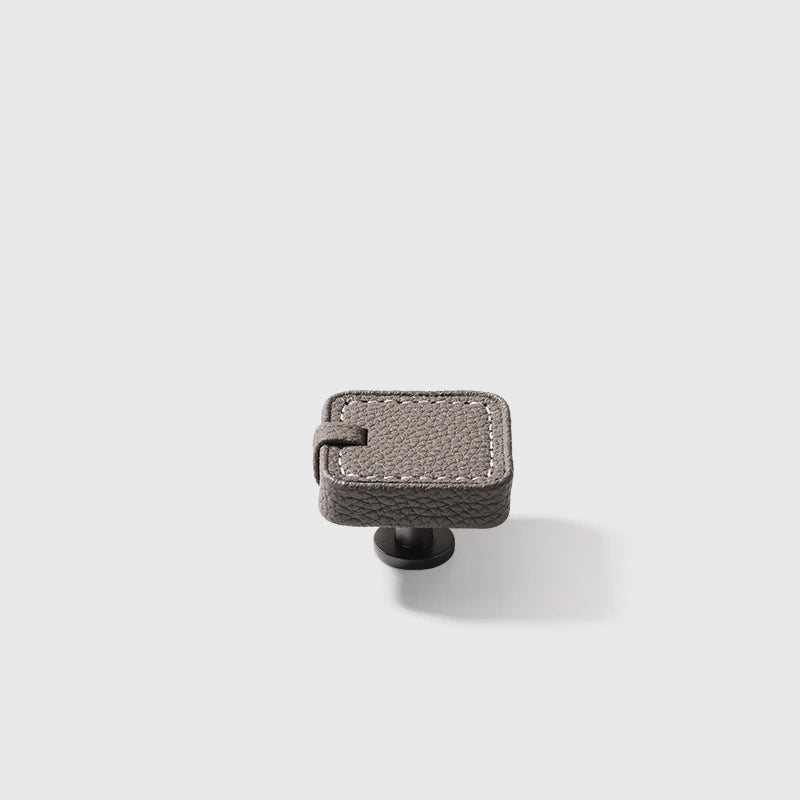 Poignée bouton de meuble en cuir carré