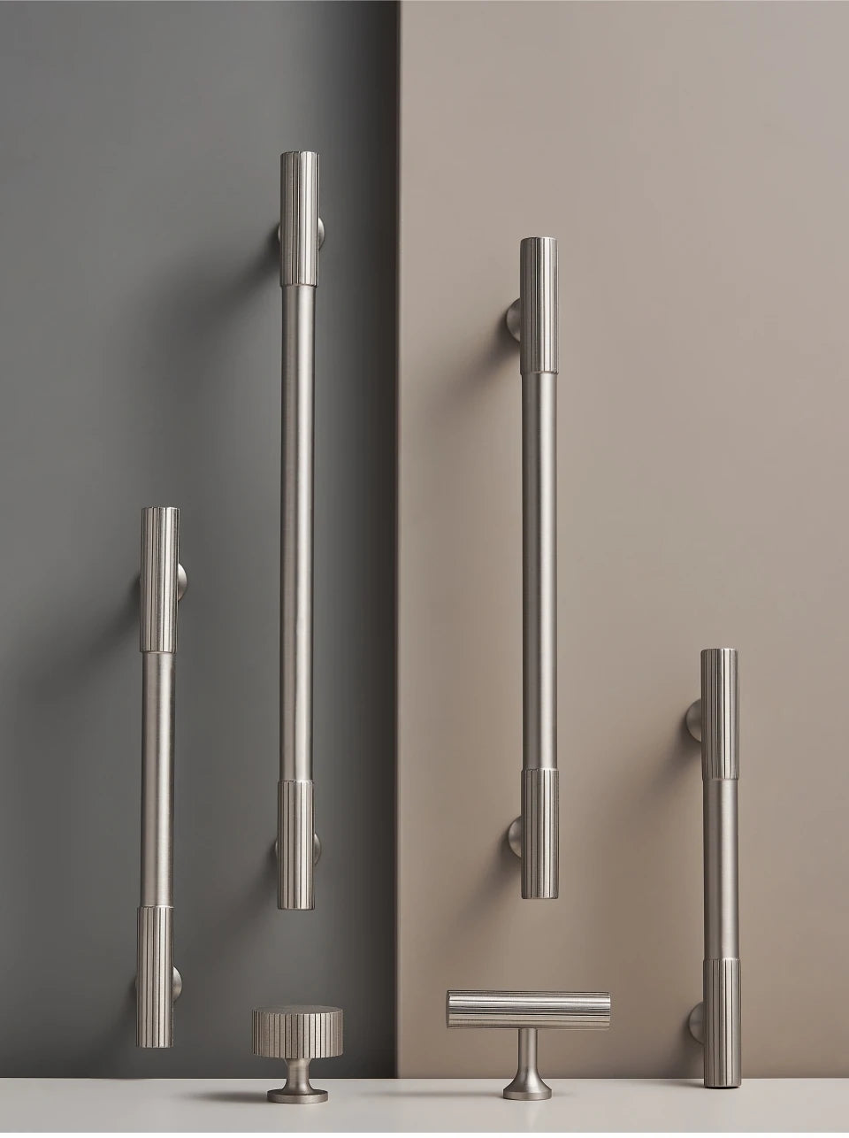 Poignée De Meuble Retro Gris Inox