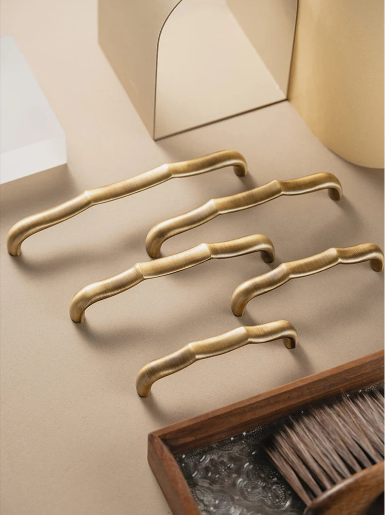 Retro brass bronze cabinet handle