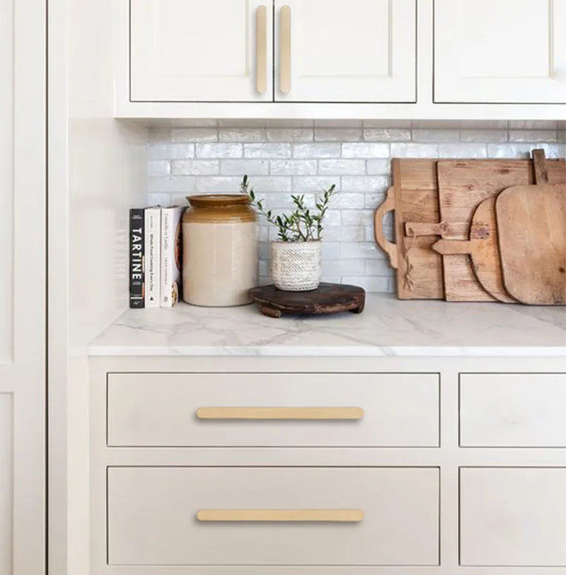 Poignée de porte dorée