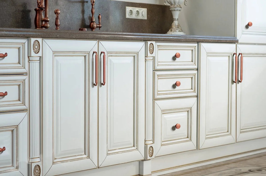 Poignée de meuble cuisine couleur cuivre