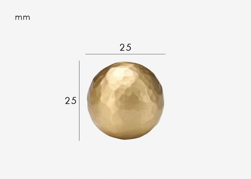 Poignée de Meuble martelée Doré