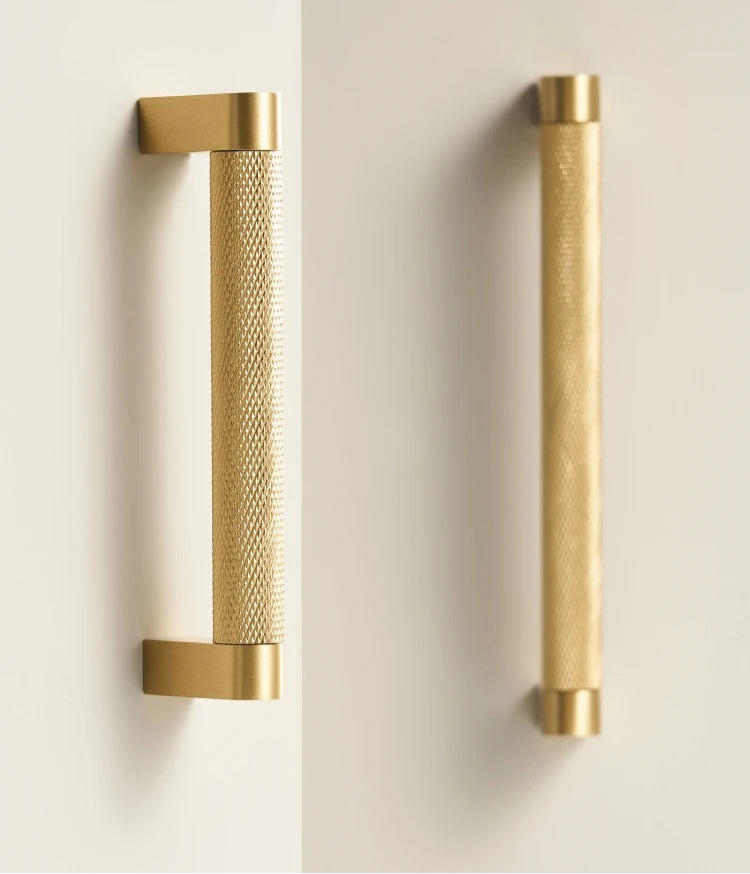 Poignée de Meuble martelée Or Brossé