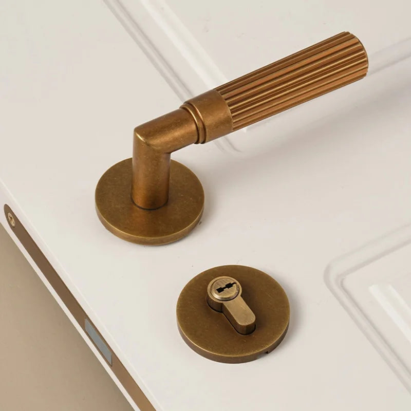 Poignée de Porte Rainurée en Laiton Vieilli Style Vintage Chic