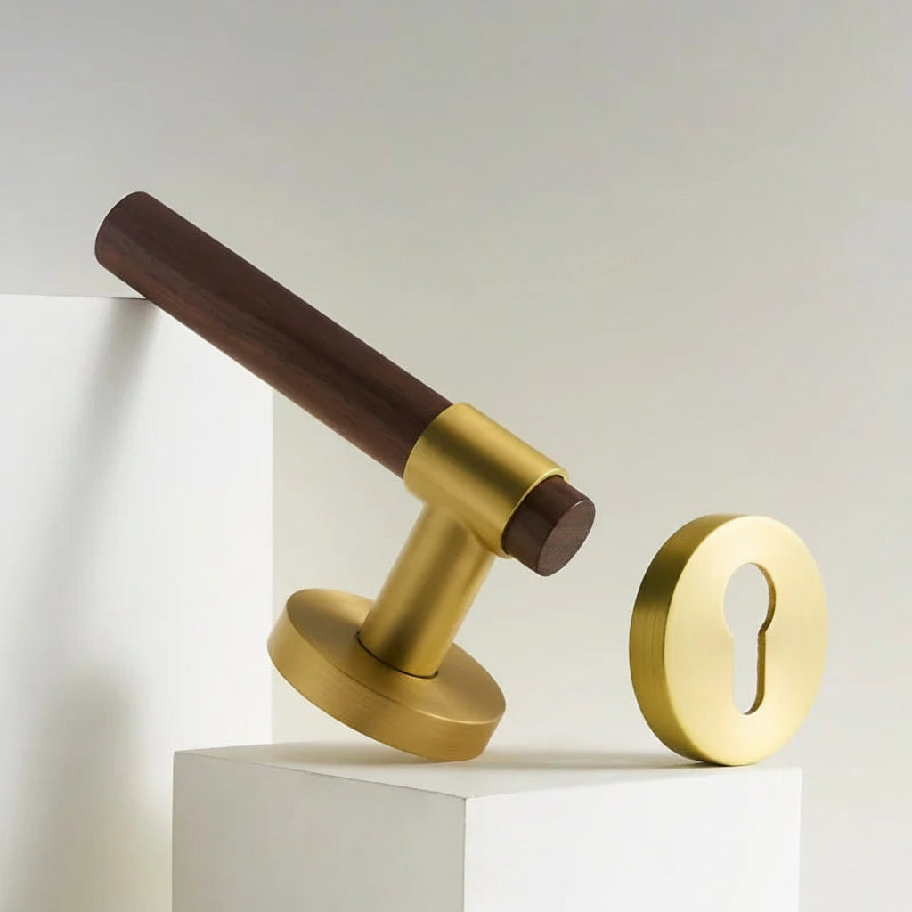 Poignée de Porte en Bois et Laiton Doré Style Naturel et Élégant