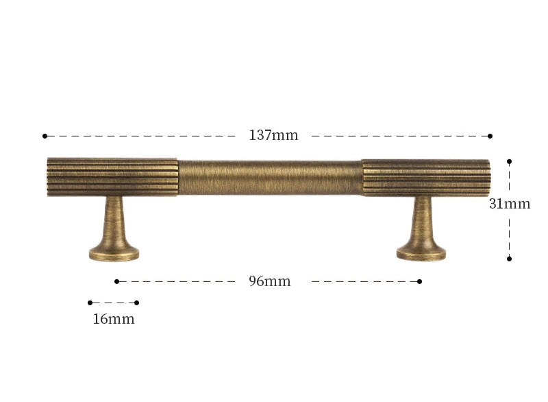 Poignée de meuble antique or brossé