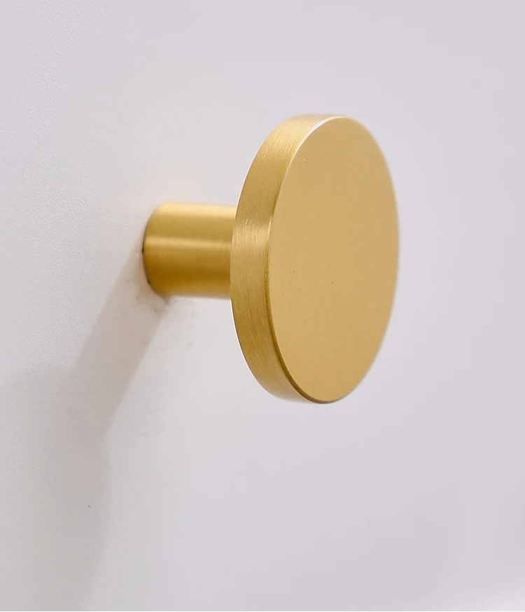 Poignée de meuble classique or satiné