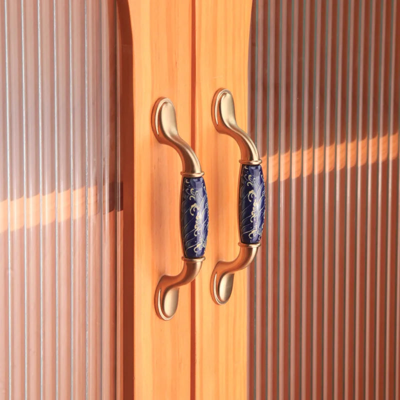 Poignée de meuble en céramique bleue