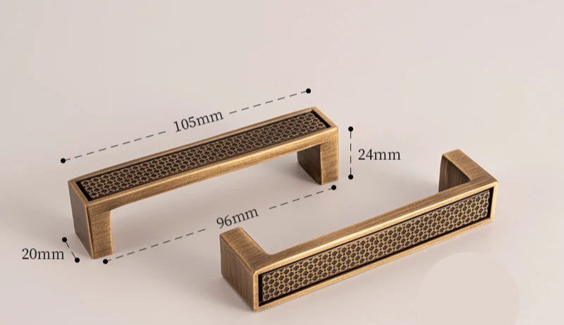 Poignée de meuble en laiton effet bronze