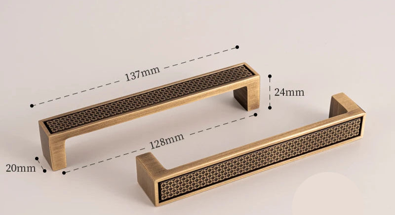 Poignée de meuble en laiton effet bronze