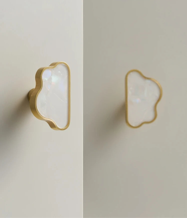 Poignée de meuble nuage blanc nacré