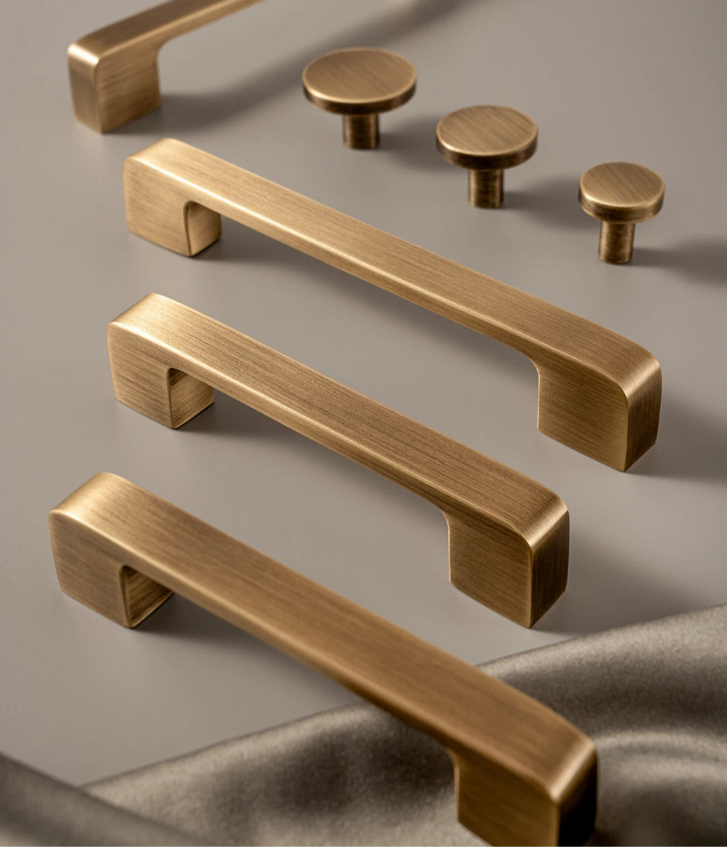 Poignée de meuble rectangulaire en laiton effet Bronze