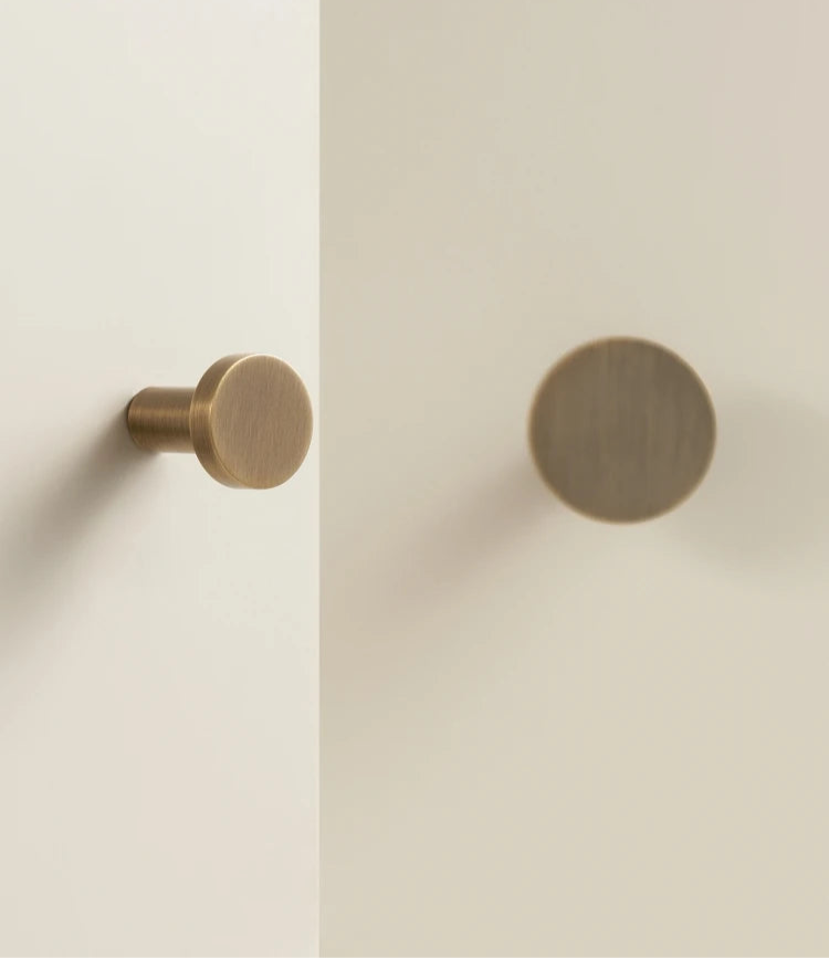 Poignée de meuble ultra plate Bronze brossé