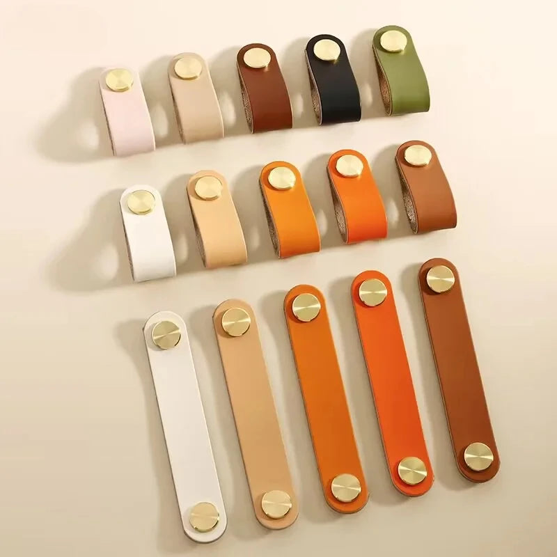 Poignées de meubles colorées