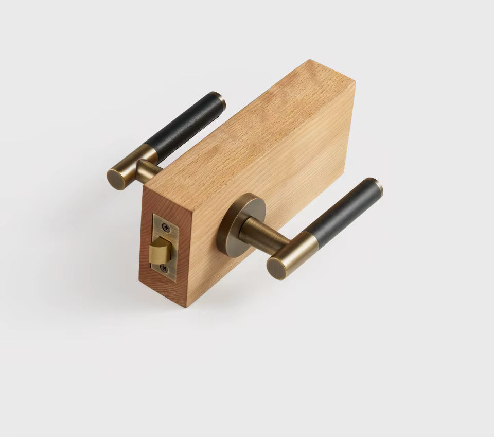 Poignée de Porte Intérieure Cylindrique Cuir et Laiton Brossé