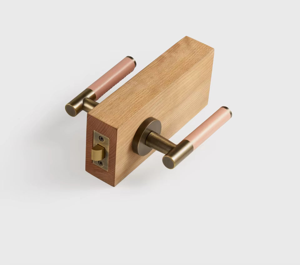 Poignée de Porte Intérieure Cylindrique Cuir et Laiton Brossé